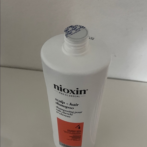 New System 4 Cleanser Shampoo by Nioxin for Unisex /1L/33.8 oz Shampoo - Picture 10 of 10
